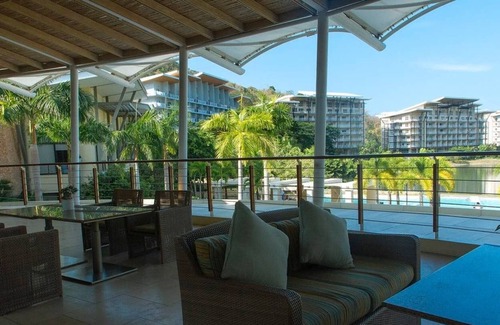 Nasugbu Apartment | Pico de Loro Beach and Country Club CarolaLoMic2br