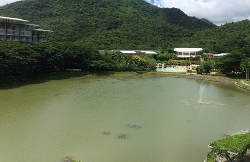 Nasugbu Apartment | Pico de Loro Beach and Country Club CarolaA41Bu2br