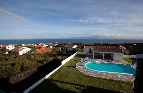 Sao Roque do Pico House | Pico Dreams