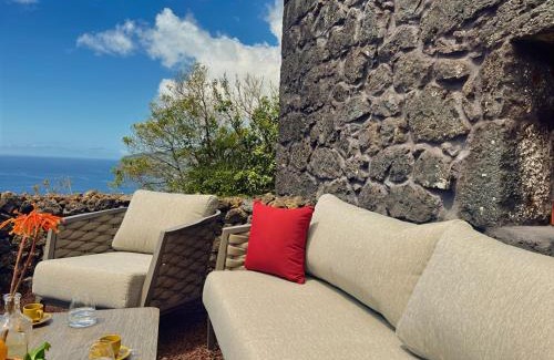 Lajes do Pico House | Picolo-Mondo