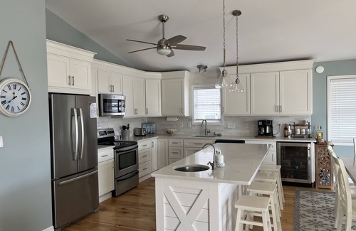Fenwick Island House | Picture Perfect Canal Front 4/5BR Home on Fenwick Island- Walk to Everything !