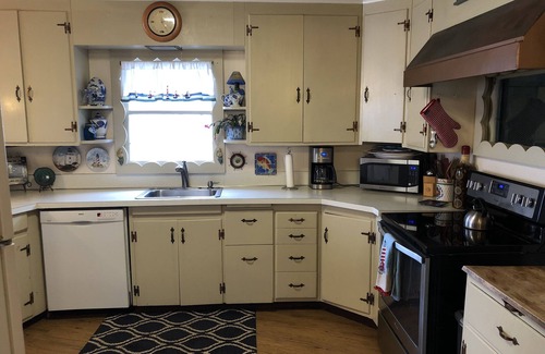 Seabeck House | Picturesque Hood Canal Waterfront with Olympic Mountain View