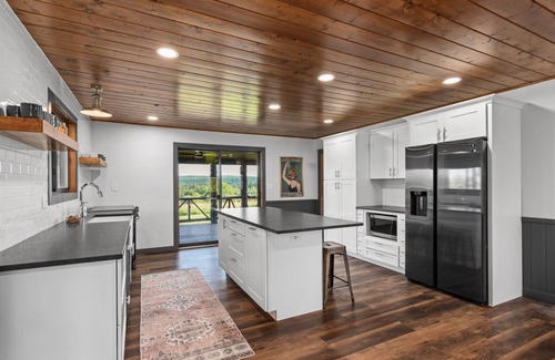 Farmington House | Picturesque, renovated country home w/beautiful views!