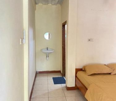 Labuan Bajo House | Pieter homestay