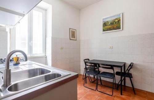 Pigneto Apartment | Pigneto's Colourful Corner