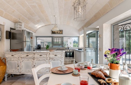 Ostuni Villa | Pigreco 6+2, Emma Villas