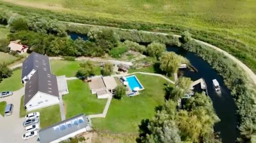 Murighiol Villa | Pike Inn Dunavatul de Sus - Delta Dunarii