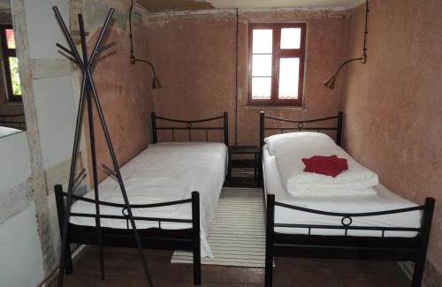 Binzwangen House | Pilger- und Radlerherberge Herberge im Hofhaus