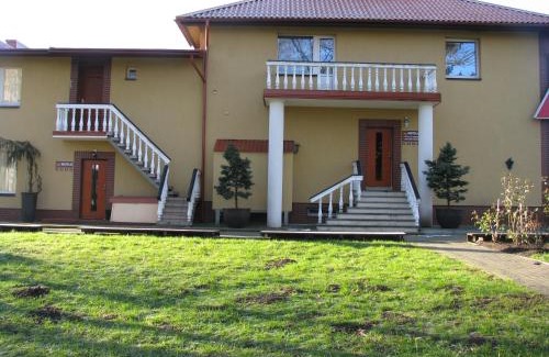 Antsunijai Hotel | Piligrimo Užeiga