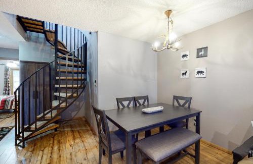 Durango - Purgatory House | Pine Acres