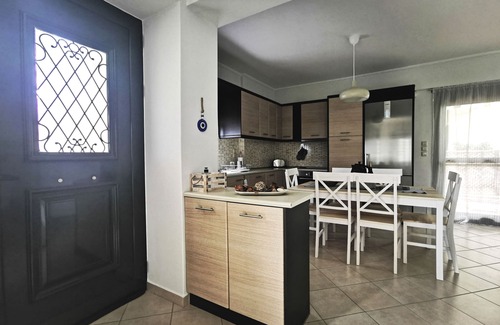 Kalyvia Thorikou House | Pine Grove House - We make you feel like home!