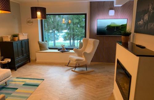 Gozd Martuljek Apartment | Pine Tree Holiday House