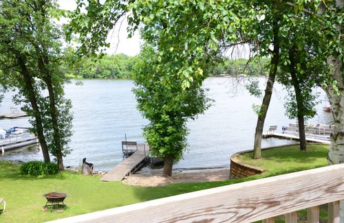 Richmond House | Pine Valley - 4 BR/2Bath Vacation Home w/private beach, dock, & campfire area!