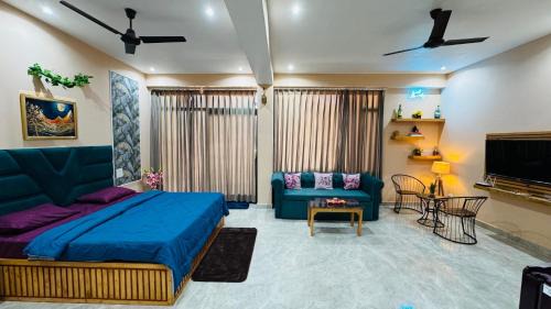 Kumarhatti Apartment | Pine View Hill Crest Kasauli hills