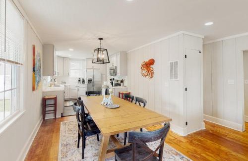 Edgewater House | Pine Whiff Beach House