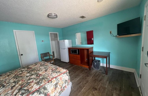 Baxley Hotel | Pinelodge Motel