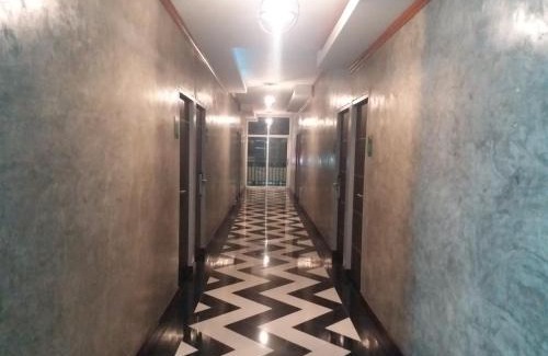 Sikhio Hotel | Pingpong Place
