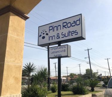 West San Antonio Hotel | Pinn Road Inn and Suites Lackland AFB and Seaworld
