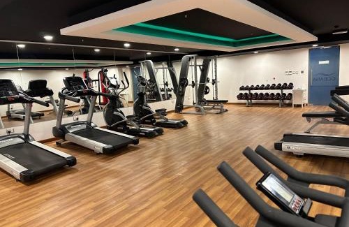 Al Ghubrah Ash Shamaliyyah Apartment | Pinnacle Row Comfort Corner