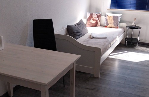 Weissenfels Apartment | Pino's Oasis