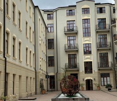 Srodmiescie Apartment | Piotrkowska Premium by LookAp