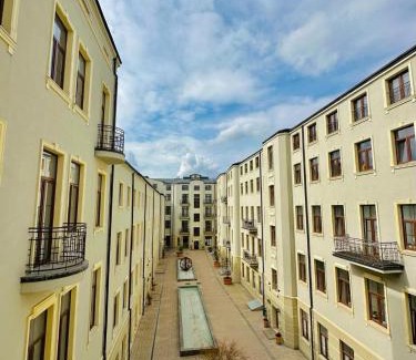 Srodmiescie Apartment | Piotrkowska Premium by LookAp