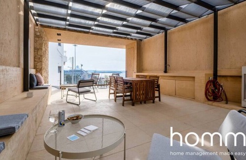 Piraeus House | Piraeus Urban Cruiser Sea View homm w/ Roof Garden