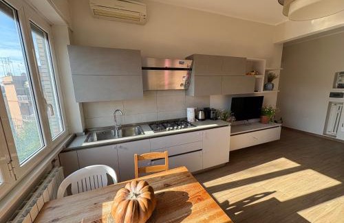 Aurelio Apartment | Pisana Home 40- ROMA RELAX APARTMENT