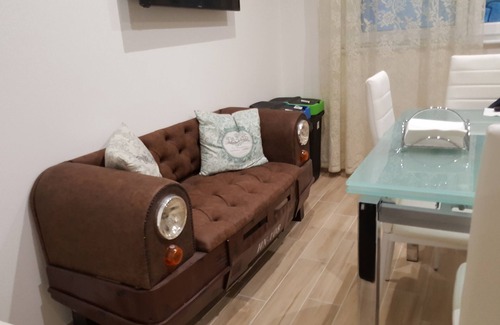 Quartiere XXVII Primavalle House | Pisky's Guest House