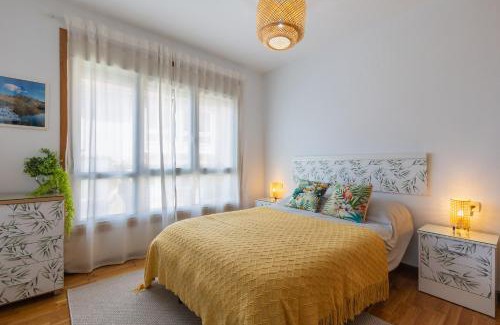 Insuela Apartment | Piso A Pie de Playa - A Corna