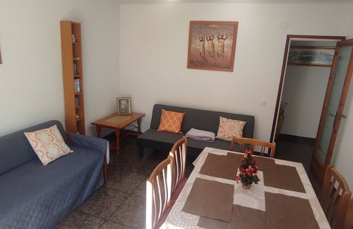 Blanes Apartment | Piso grande con todo cerca