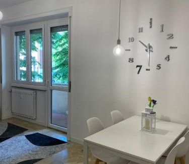 Busto Arsizio Apartment | Pit Stop Apartment 2K21 - MXP - Busto Arsizio