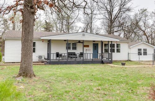 Pittsburg House | Pittsburg Vacation Rental Less Than 1 Mi to Boat Launch