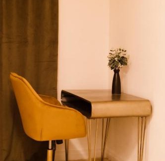 Castle Shannon House | Pittsburgh's South Side 3bd 2 Miles To Pnc Park
