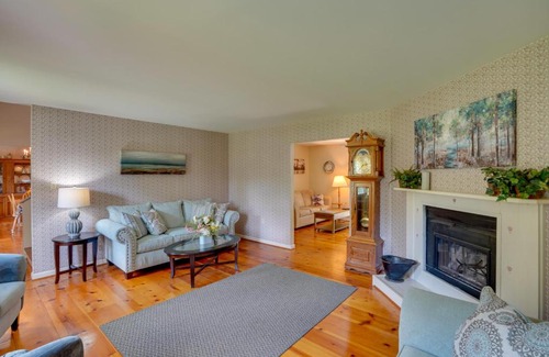 Pittsfield House | Pittsfield Home with Deck - 12 Mi to Jiminy Peak!