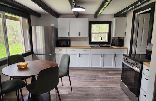 Door County Cabin | Plan a Cozy winter Getaway to The Woods!