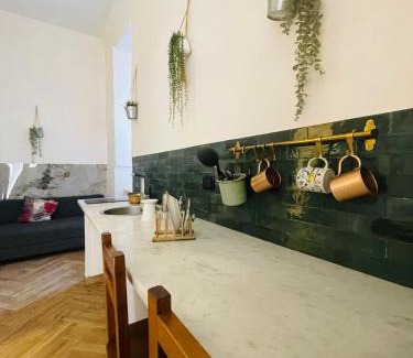 Ercolano Apartment | Planet Suite Ruins