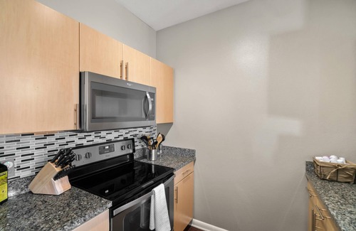 Legacy Park Apartment | Plano | Alluring 1BD/1BA Apartment
