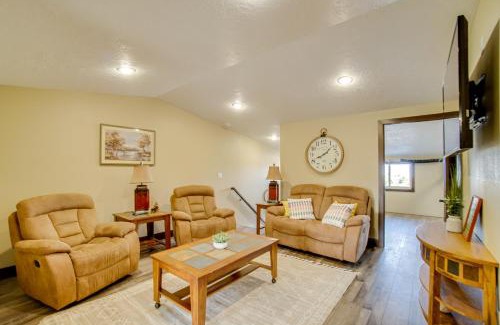 Platte House | Platte Vacation Rental about 3 Mi to Missouri River!