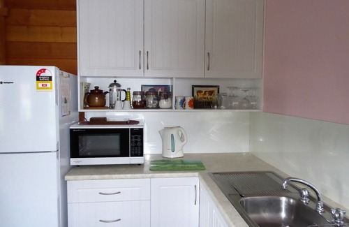 Bridport Apartment | Platypus Park Country Retreat - Forester Apartment WiFi
