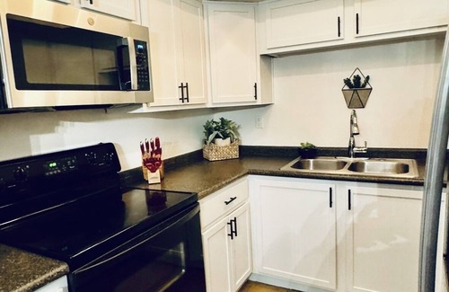South Scottsdale Condo | Play, work, relax in Scottsdale luxury ! Prime location for all events!