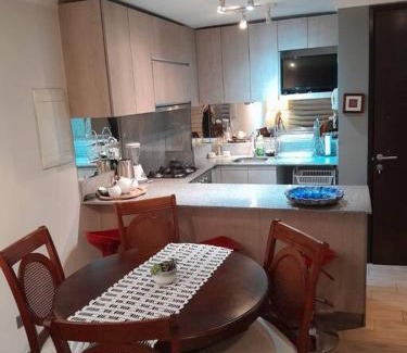 Nunoa Apartment | Plaza Ñuñoa Depto 5 personas 2 dormitorios 2 baños 1 estacionamiento