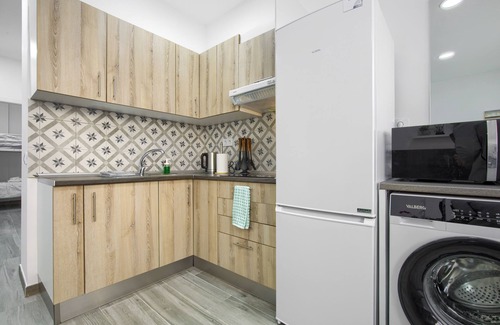 Pueblo Nuevo Apartment | Plaza de Toros de las Ventas, Ifema, Airport