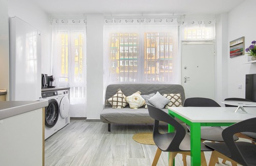 Pueblo Nuevo Apartment | Plaza de Toros de las Ventas, Ifema, Airport