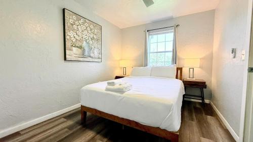 Central Oklahoma City House | Plaza District Budget Studio Full Kitchen #20a