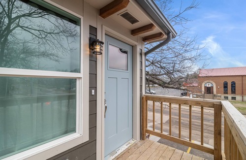Central Oklahoma City Apartment | Plaza Pad II-Near Plaza District