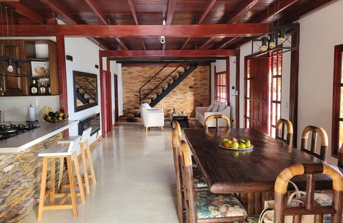 Girardota Cottage | Pleasant 5-bedroom cottage with WiFi in Antioquia