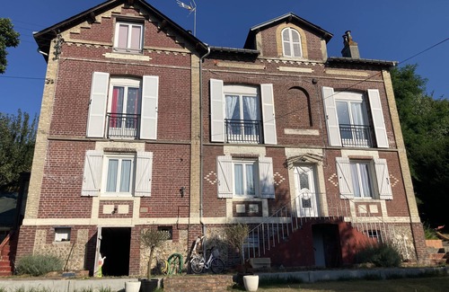 Montivilliers Apartment | Pleasant apartment in maison de maître.