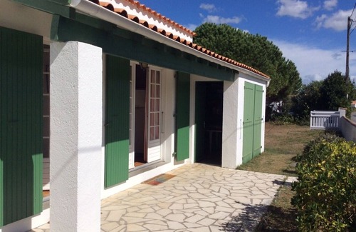 Saint-Georges-d'Oleron House | Pleasant house in a quiet location with sea access on foot.