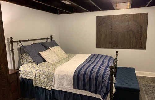 Darnestown Other | Pleasant Hills Farm Guest Cottage (Farm Stay just 20 mins to Washington DC)